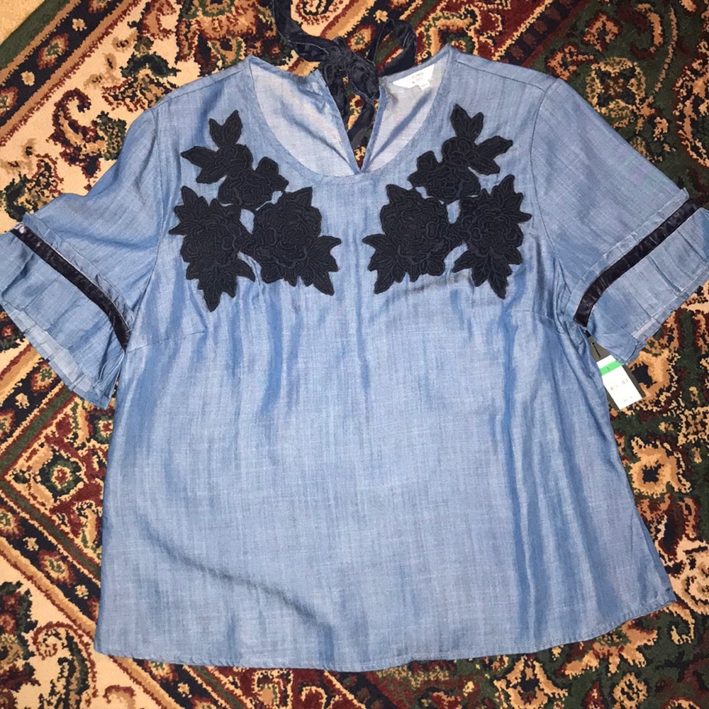 Crown & Ivy Lycocell Chambray velvet appliqués